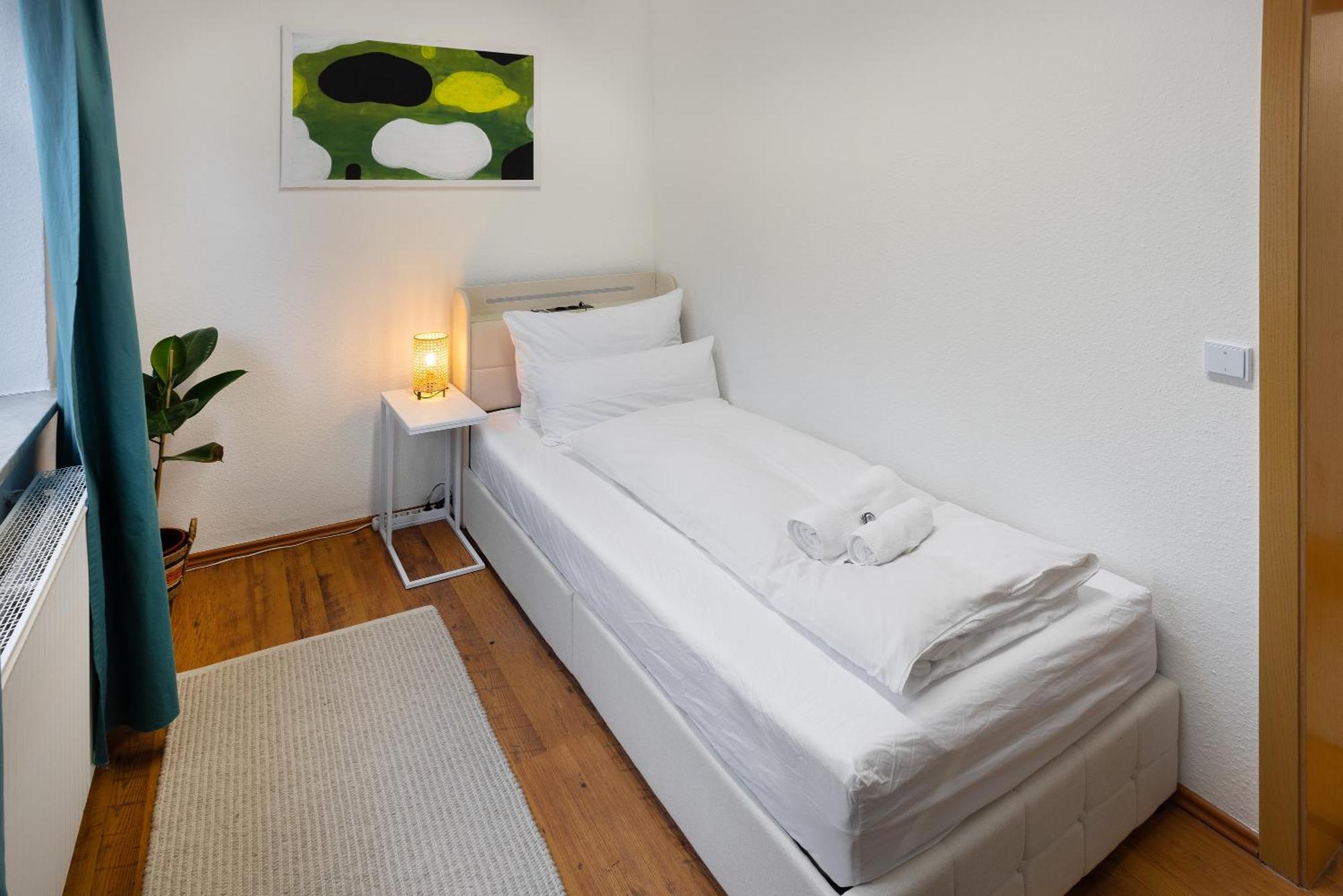 Ruhrapartments #Naehe A40 #Zentral #Fastwifi #Perfekt Fuer Familien Und Geschaeftsreisen Bochum Exterior foto